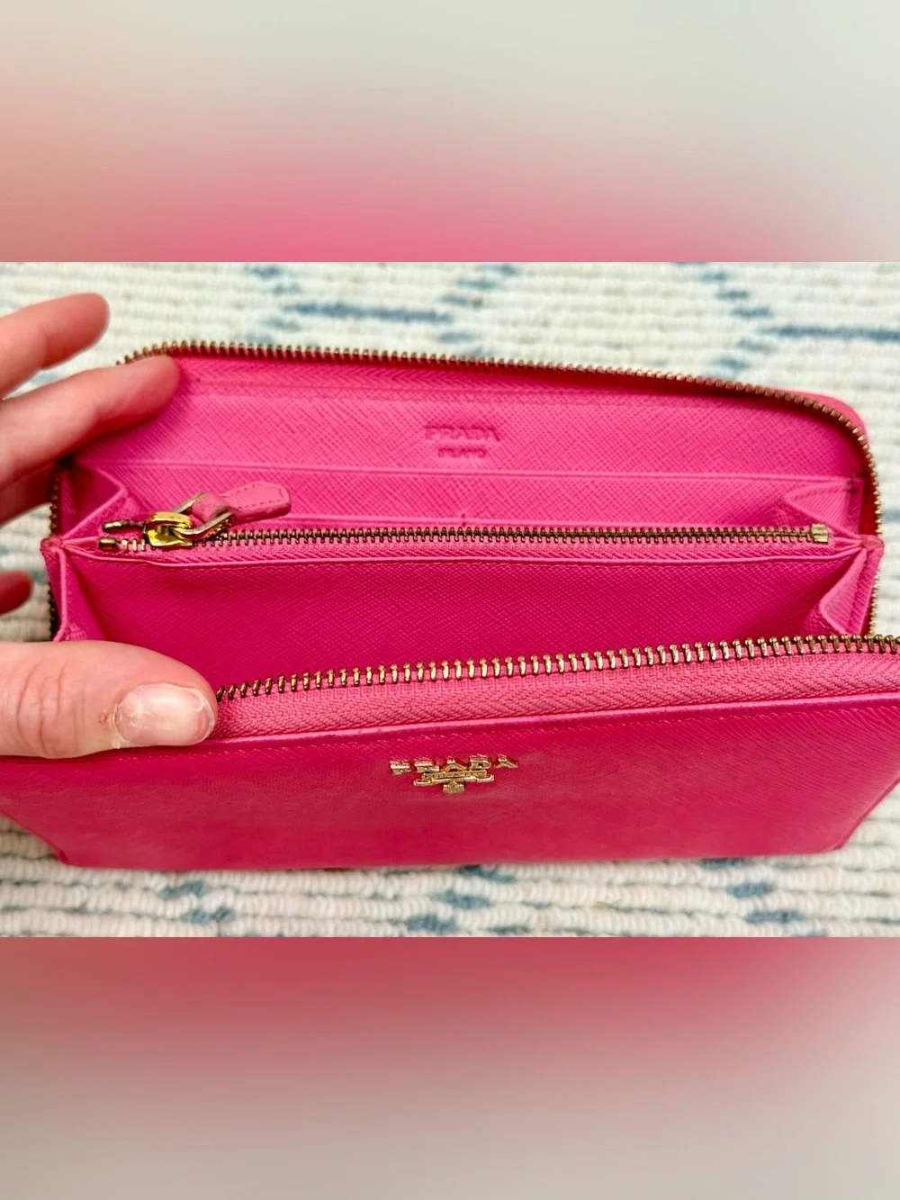 PRADA Y2K Barbiecore Hot Pink Saffiano Leather Zip Wallet/Clutch - Fits IPhone